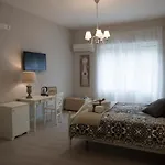 Donna Ada 3*
